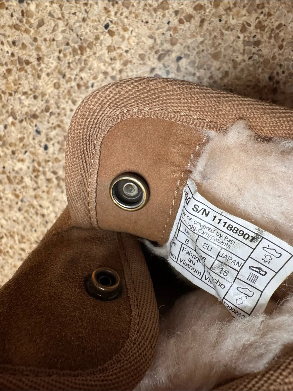 UGG warm kids